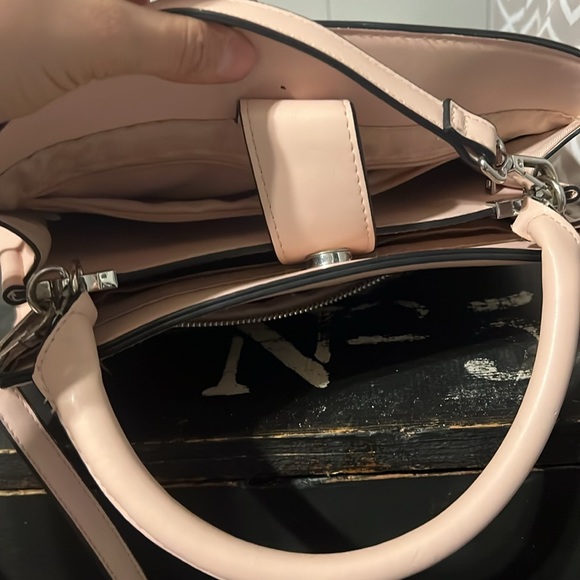 Purse - Picture 2 of 4